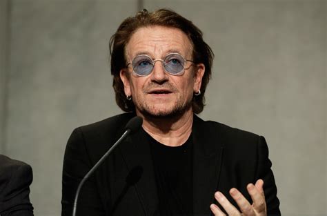 u2 s bono meets with the pope says francis is aghast about catholic