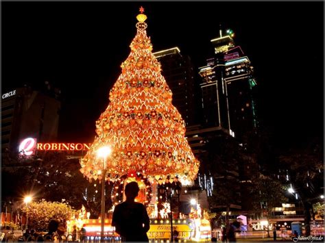 giant christmas tree christopher fuente osmeña circle cebu city amazing philippines