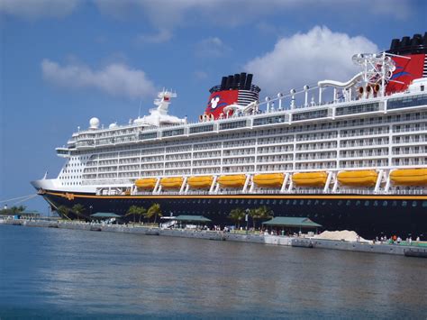 lost  sea  disney dream cruise