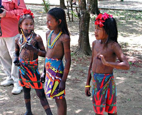 indigenous emberá people of panama