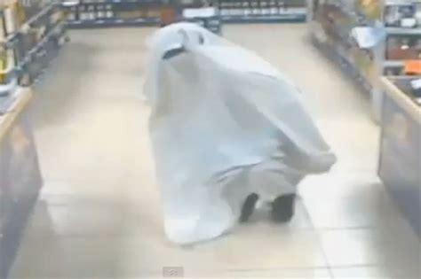 Thief Dresses As A Ghost In Attempted Off Licence Robbery Daily Star
