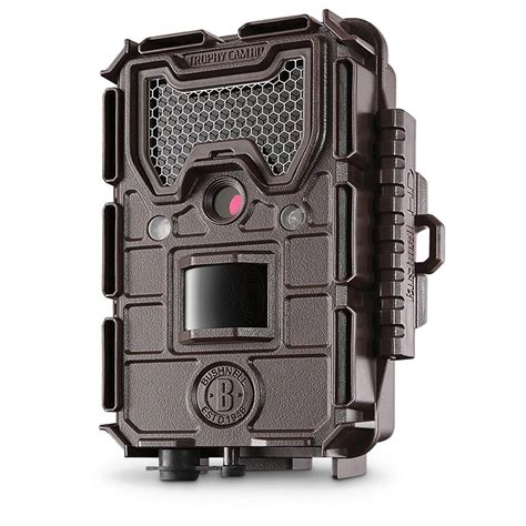 bushnell trophy cam aggressor  glow trailgame camera mp  game trail cameras