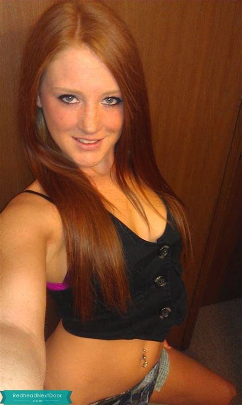 hot selfie pic from this freckled beauty redhead next