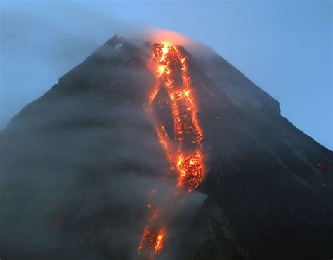mayon volcano eruption temblornet
