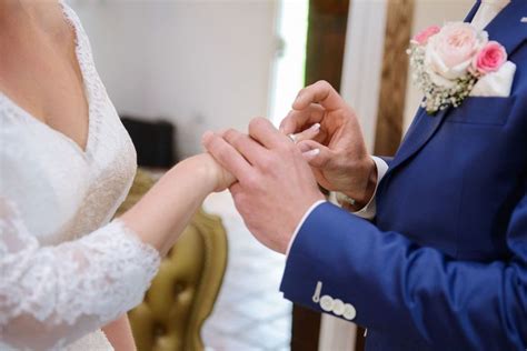 trouwfotografie zoetermeer hofstede meerzigt huwelijksfotografie bruiloft shoot foto ideeen