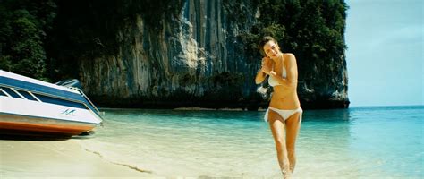 nude video celebs vera brezhneva sexy jungle 2012