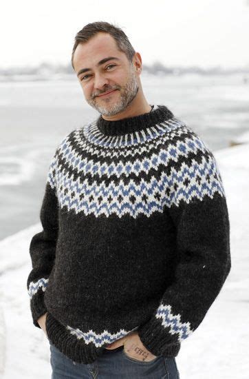 strik en sweater mage til bonderovens knit men sweaters knit outfit
