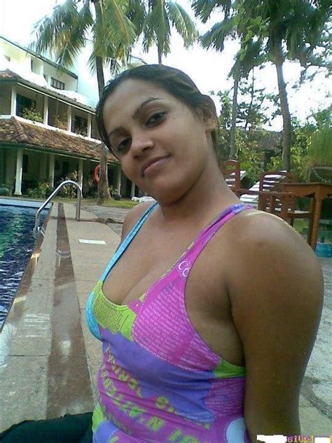 indian girls list of swimming pool posted self shot