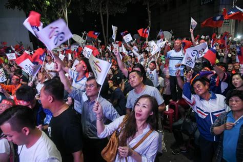 taiwan voters reject same sex marriage referendum