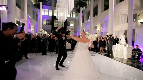 reception lighting  wedding tips videography cinematography wedding films modern
