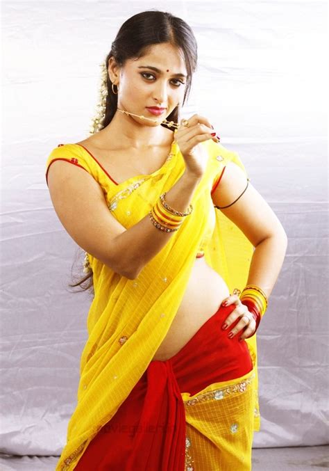 wallpapers mail adda top 10 south indian actress hottest saree