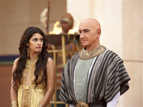 Tut Tv Review Incest Intrigue And Sir Ben Kingsley In Heavy Eyeliner