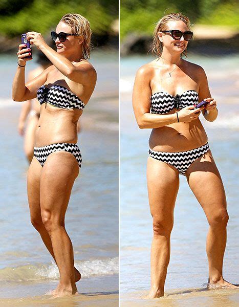 Smokin Miranda Lambert Sizzles In A Bikini In Hawaii