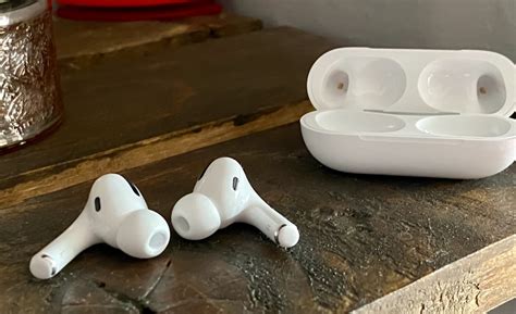 airpods pro  impressions awesome audio worth  penny