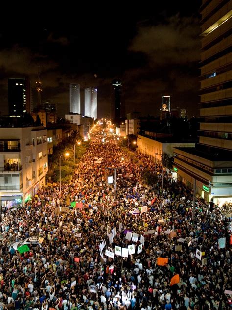250 000 Protest Cost Of Living In Israel The New York Times