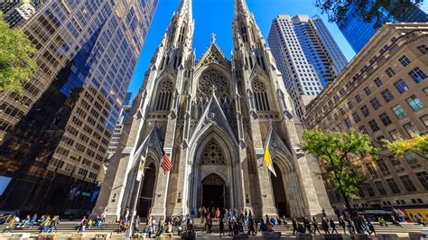 st patricks cathedral ny nj man   bring gas cans nypd