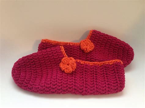 easy beginner crochet slippers itchin   stitchin