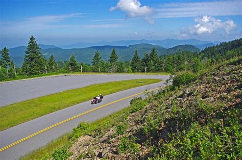 blue ridge parkway overlooks  motorcycle travel