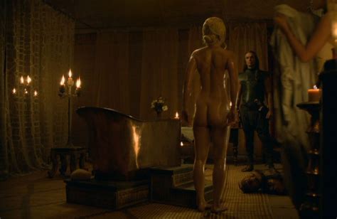 nude emilia clarke as daenerys targaryen 13 photos the fappening leaked nude celebs