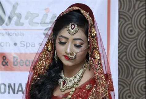 shriya salon spa academy price reviews pune makeup artist