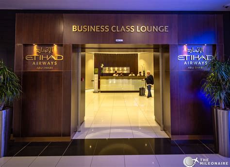 etihad business class lounge abu dhabi review   mileonaire travelling  world