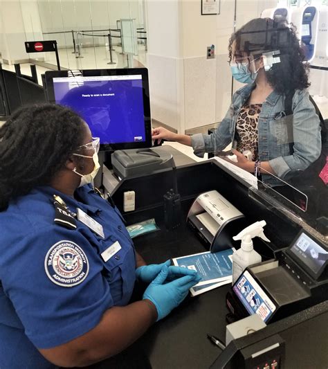 tsa  bwi airport   credential authentication technology