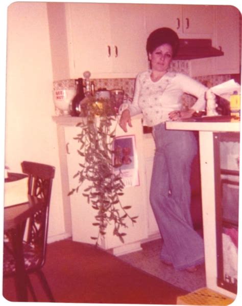 Женщина на кухне в 1960е и 1970е годы Montrealex — Livejournal