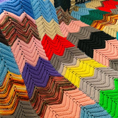 multicolor knitted blanket afghan throw vintage safghan