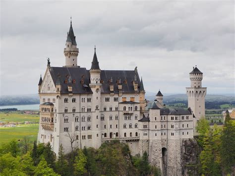 castillos mas impresionantes  bonitos del mundo