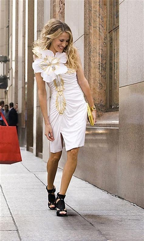 in photos carrie bradshaw s best outfits from ‘sex and the city hello canada