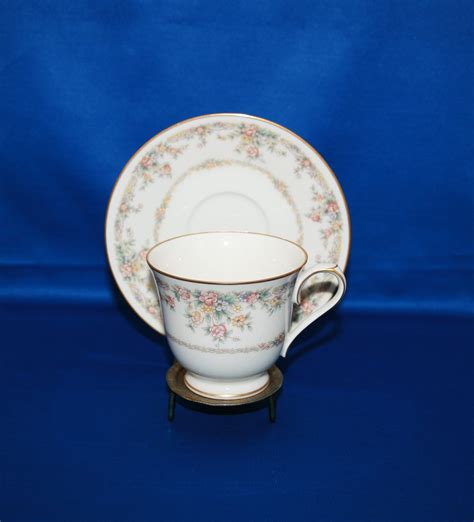 vintage teacup  saucer noritake china gallery pattern