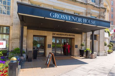 londons grosvenor house hotel    owner bloomberg