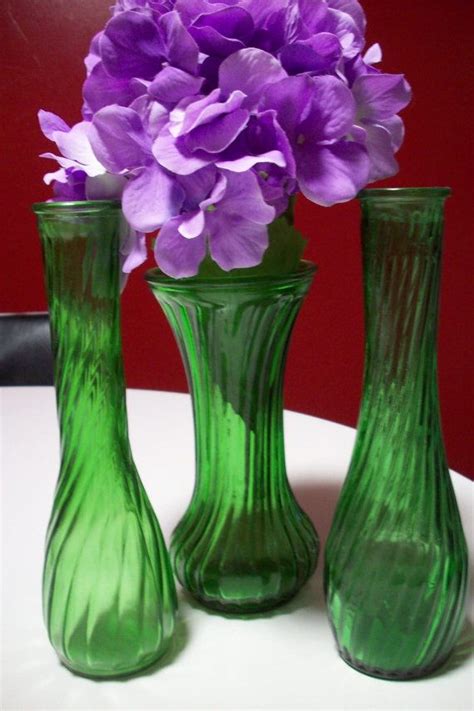 Vintage Emerald Green Glass Vase Set Of 3 E O Brody And Etsy Glass