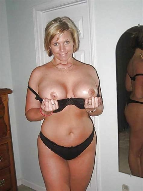 sexy busty mature milf through the years 28 pics xhamster