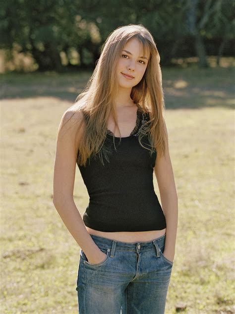 Wallpaper Emily Vancamp Women Actress Jeans Long