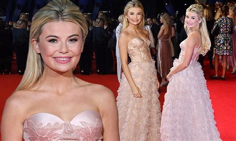 ntas georgia toffolo wows in pastel pink gown