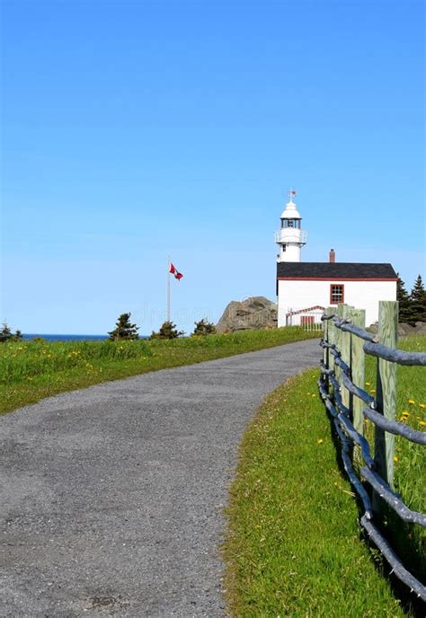 lobster cove head lighthouse  rocky harbour stock photo image