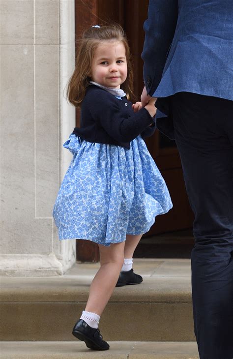 Princess Charlotte Looks Just Like The Queen Now To Love