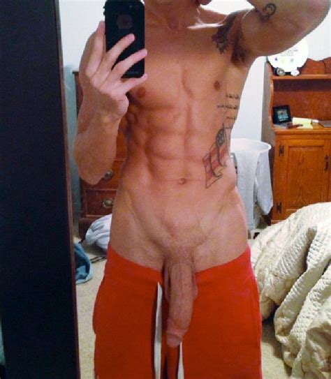 muscle man with a very big penis nude selfie men
