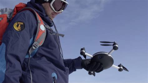 drone camera flies      nova