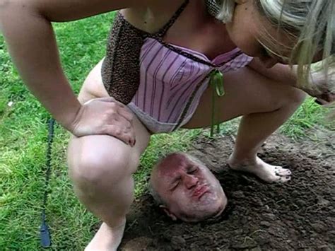 girl peeing guy face porn hot nude