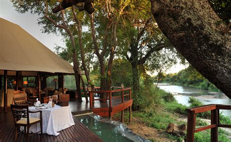 romantic safari lodges  south africa offering safaris   spirit  yesteryear exclusive