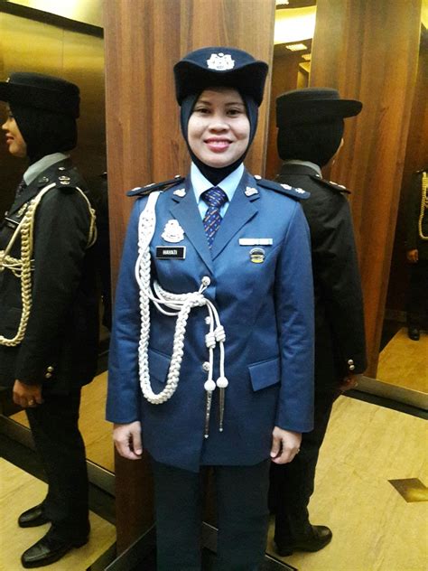 uniform pakaian seragam kastam diraja malaysia