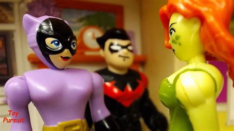 imaginext poison ivy catches nightwing with catwoman toy