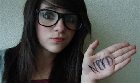 Would The Real Nerd Girls Please Stand Up Please Stand Up Nixment
