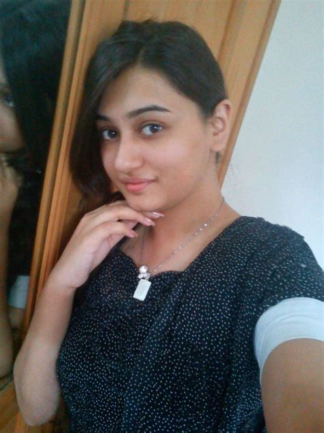 Indianpakibabes Gorgeous Pakistani Hot Babe Selfie Part ¾