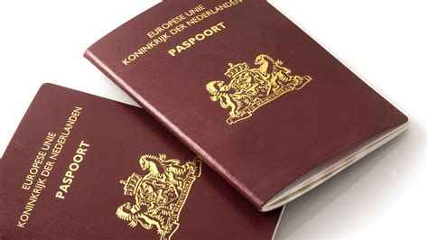 identificatie door paspoort  id te scannen met nfc  dit wel veilig radar het