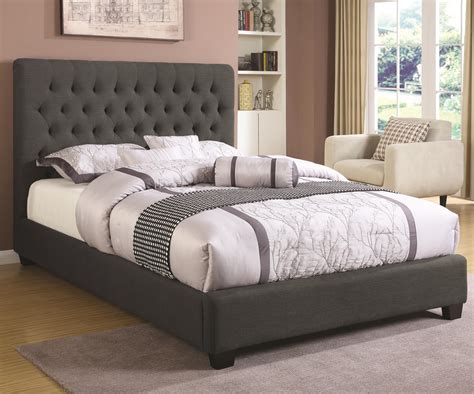 coaster upholstered beds queen chloe upholstered bed  tufted