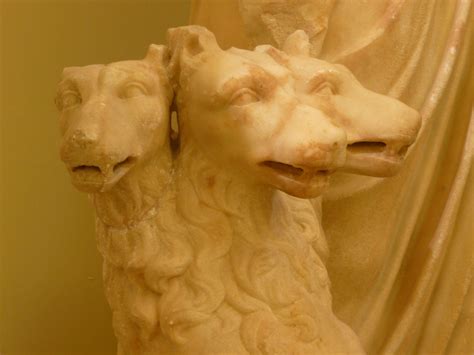 cerbero museo arqueologico de heraklion heraklion mythology religion lion sculpture