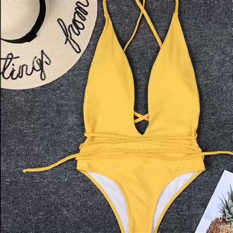 bikini girl sexy swimwear wholesale crotchless one piece thong 2019